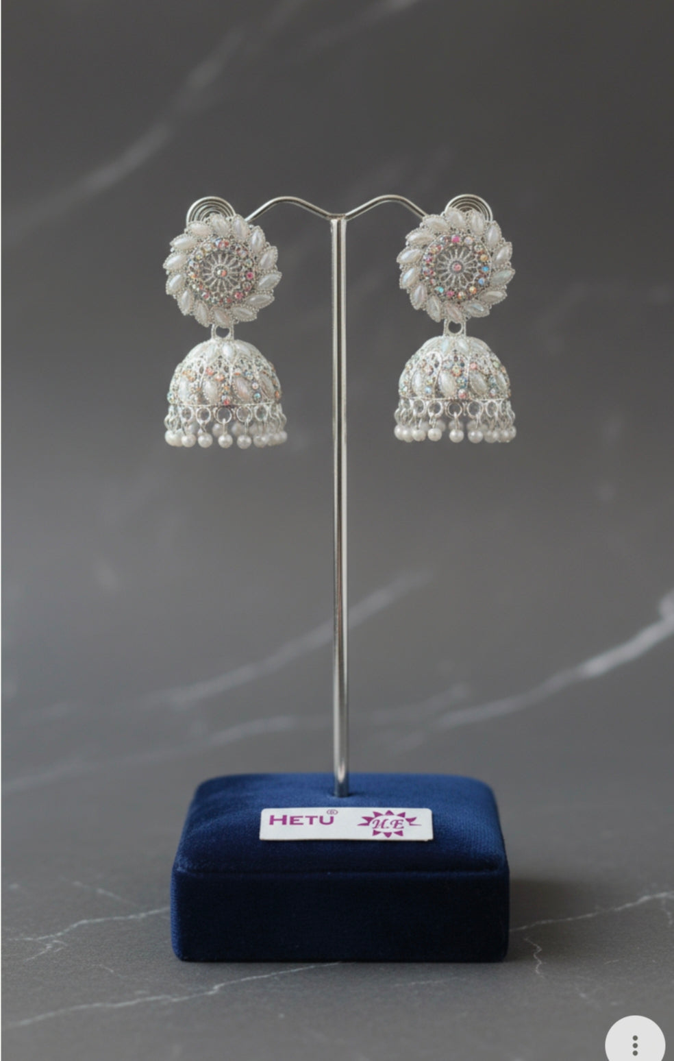 Traditional Pearl and Kundan Jhumka Earrings – Elegant Ethnic Jewelry for Women